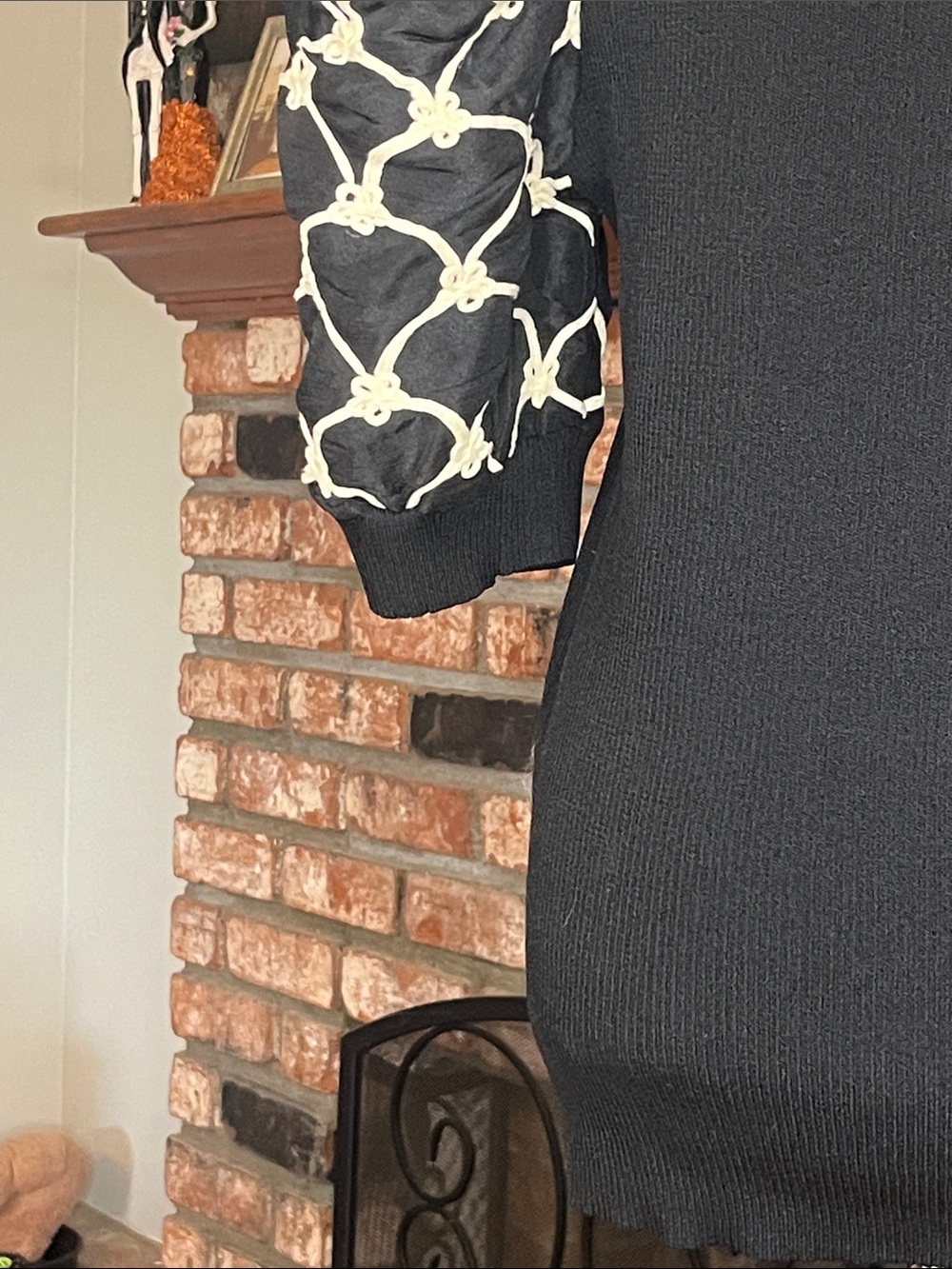 Gracia $138 PTP 20-24 Sleeve Floral Beading Detail Knit Top - Picture 5 of 5